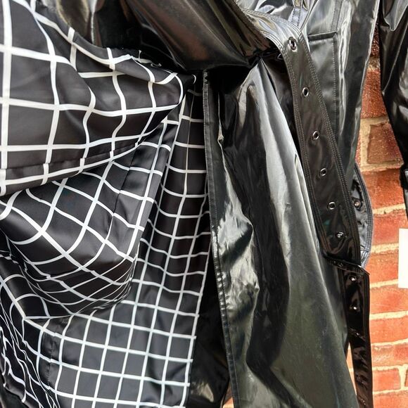 Jane Post $595 High Gloss Trench Coat in black womens medium NWT - Picture 8 of 16